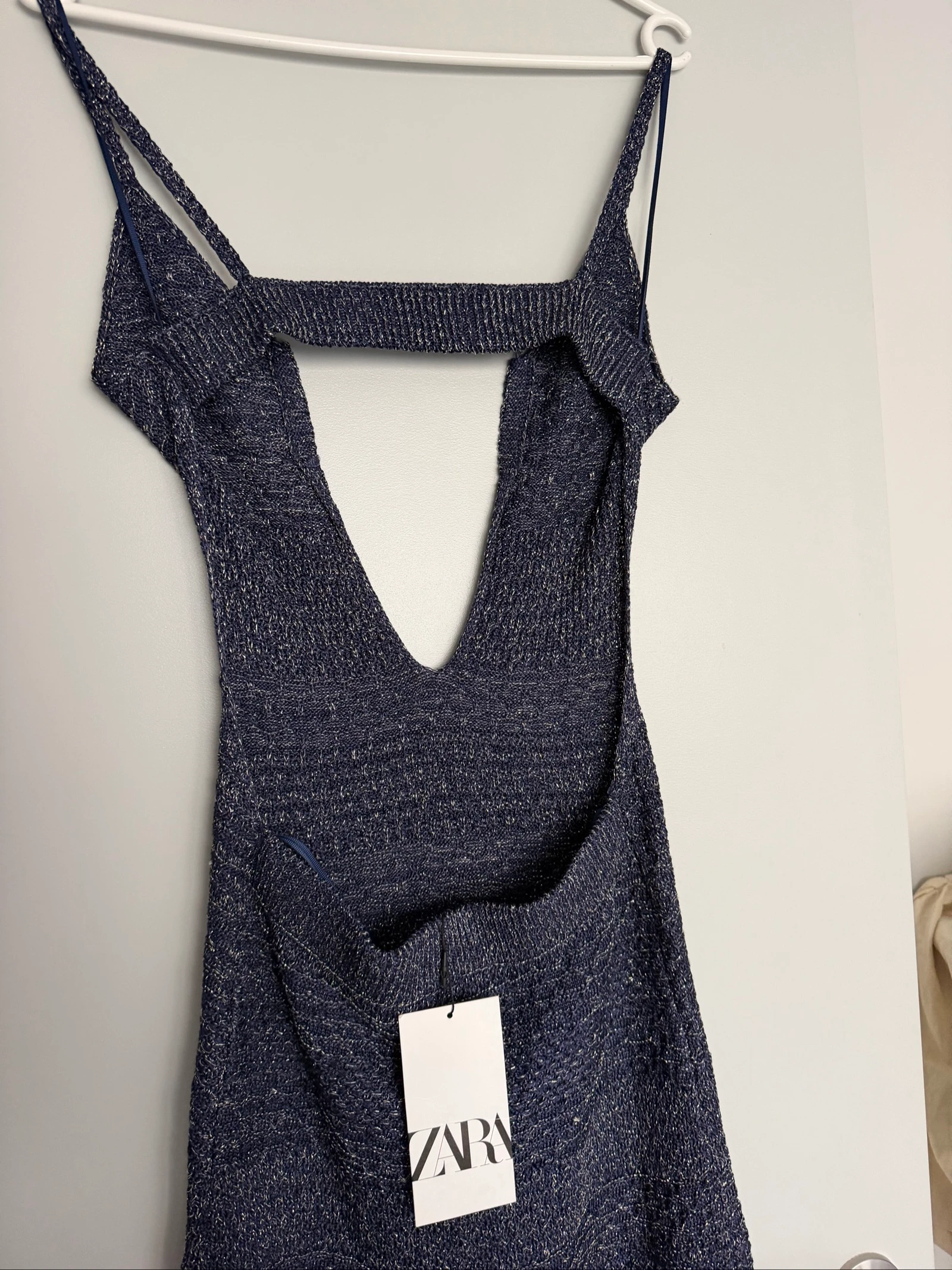 Vestido Zara desconchado azul marino brillante – Talla S – Nuevo – photo 4